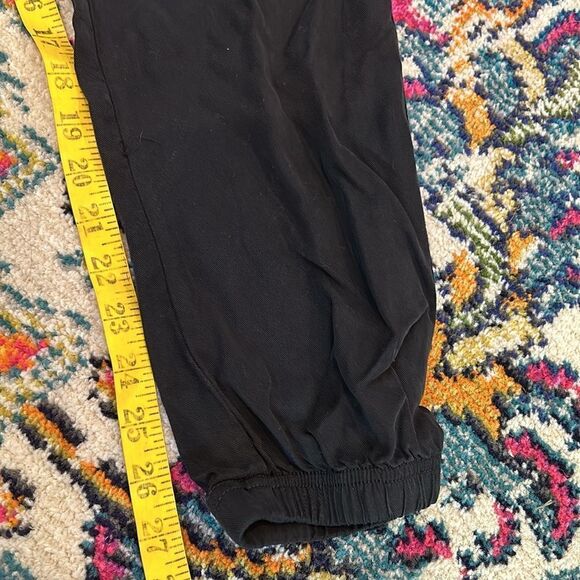 Young fabulous and broke black joggers with zipper pockets size small - Picture 7 of 7
